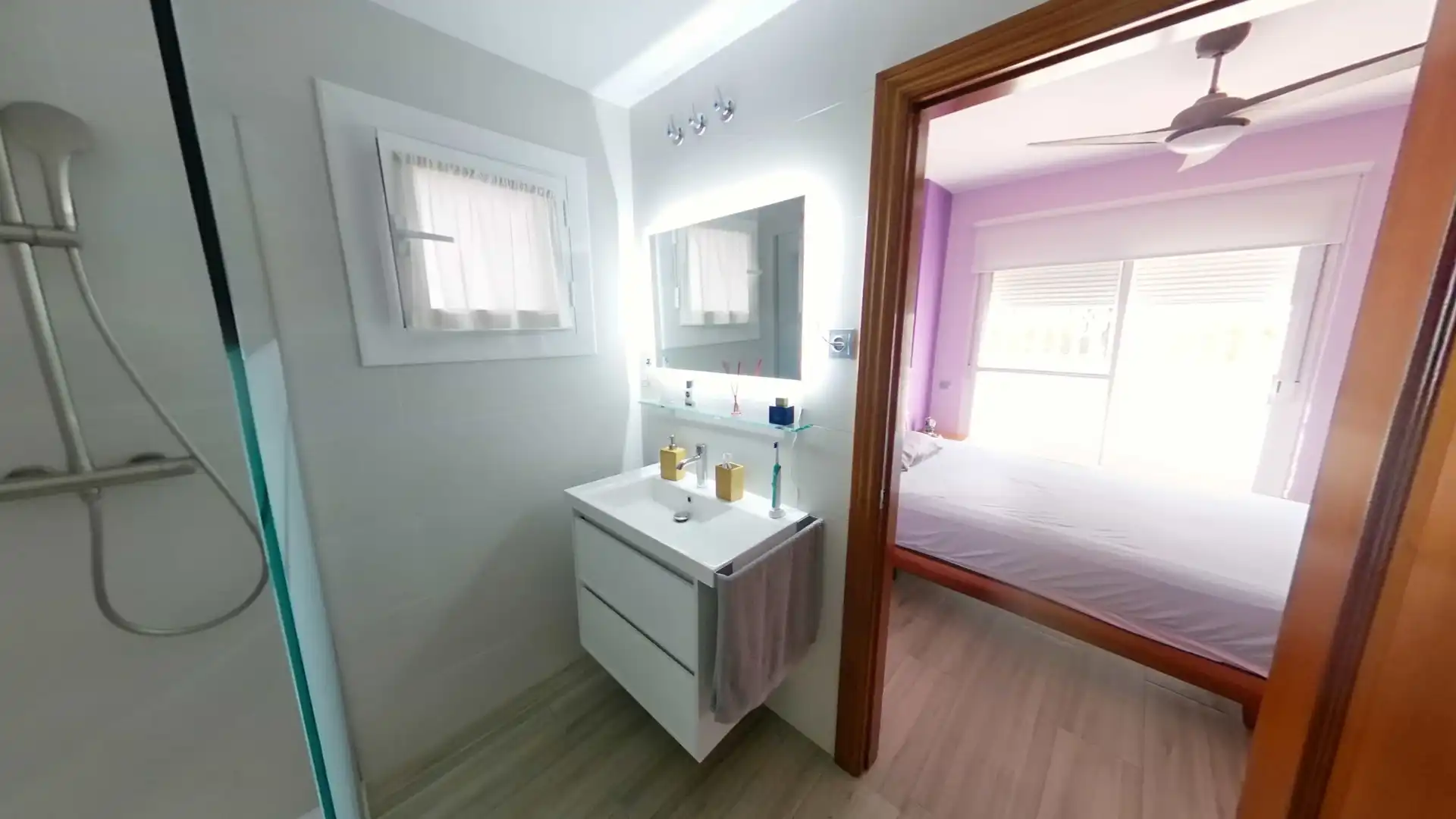 Bathroom of Houses for sale in Sabadell  with Air Conditioner, Heating and Private garden