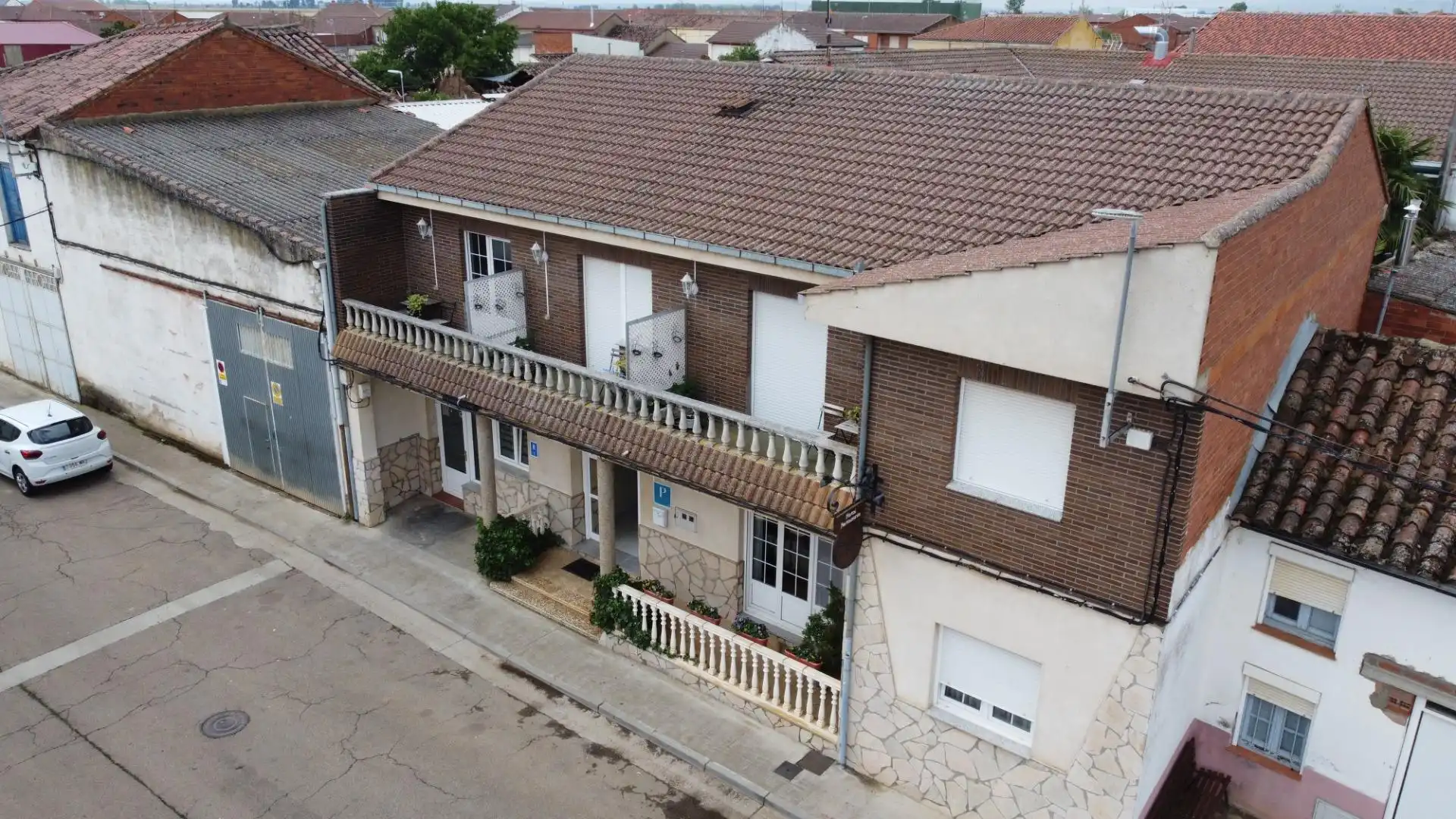 Vista exterior de Edificio en venta en Bercianos del Páramo