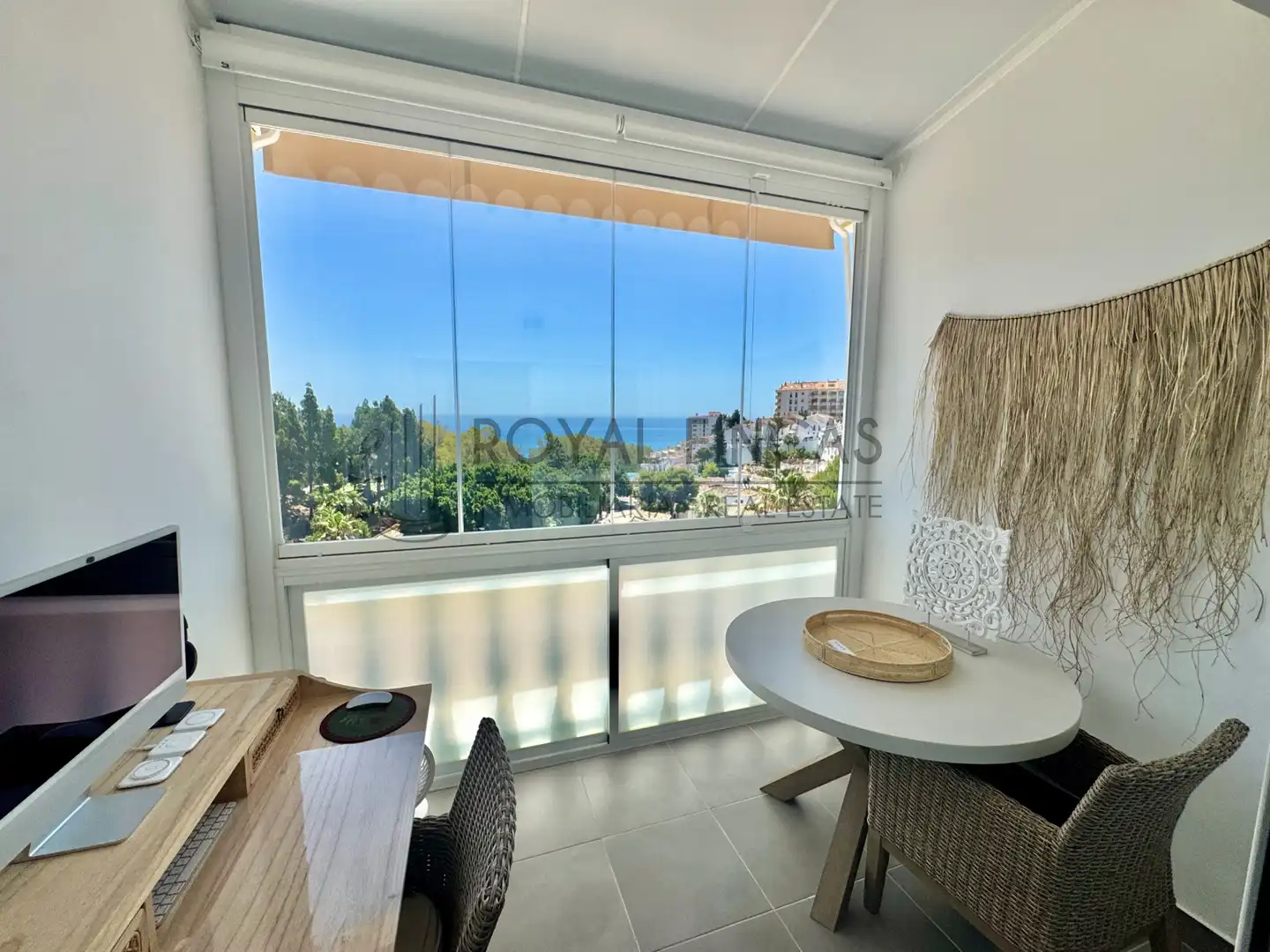 Bedroom of Detached homes for sale in Benalmádena  with Air Conditioner, Terrace and Furnished
