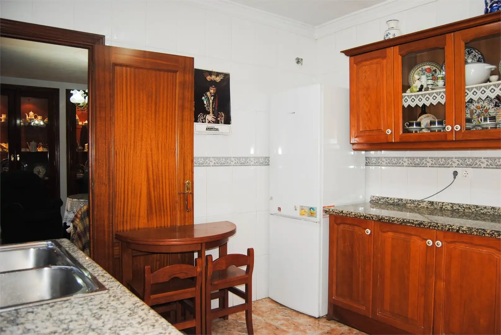 Cuina de Casa o xalet en venda en Vélez-Málaga amb Terrassa