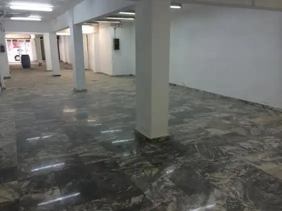 Gewerbefläche zur Miete in Centre
