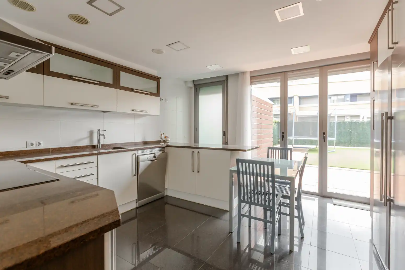 Cocina de Casa o chalet de alquiler en Aranguren con Jardín privado y Amueblado