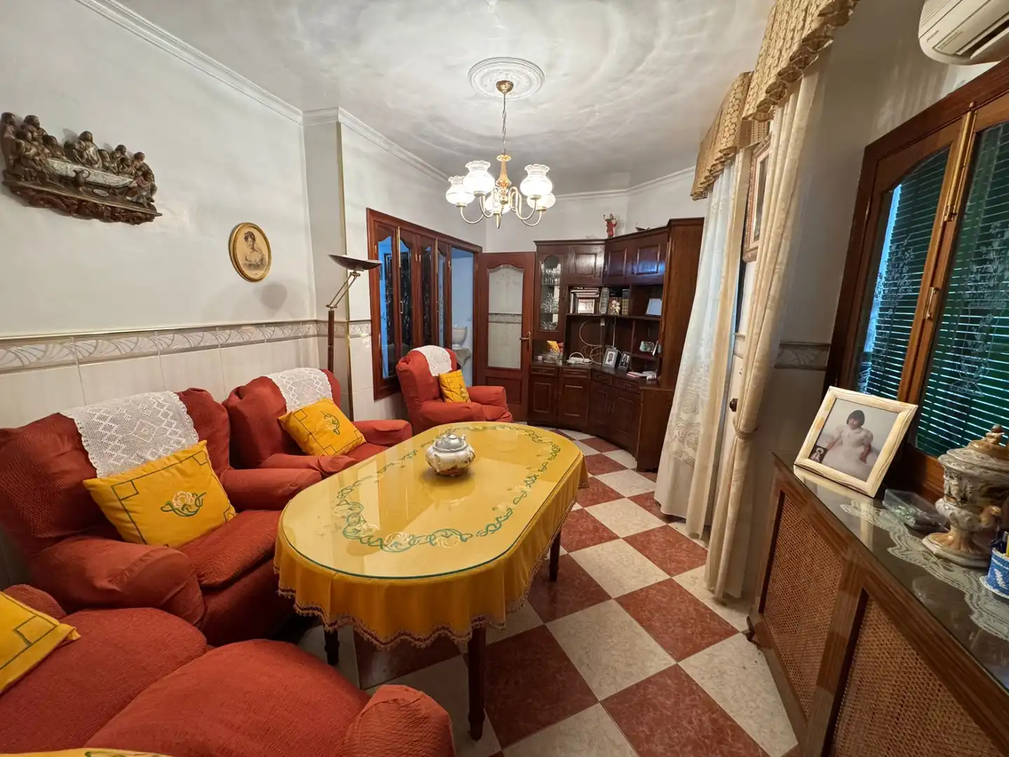 Haus zum Verkauf in Calle Fresno