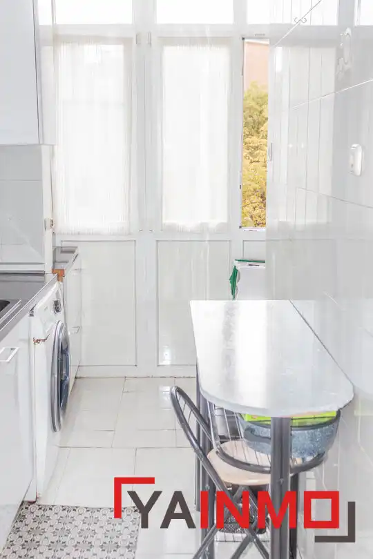 Kitchen of Flat for sale in Ariznabarra