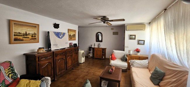 Living room of House or chalet for sale in Sotogrande  with Air Conditioner and Terrace