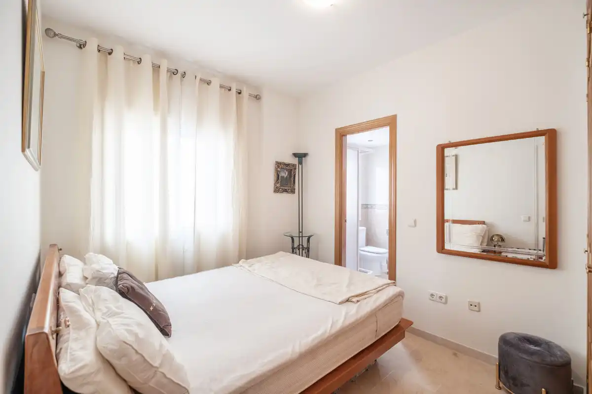 Habitación de Piso en venta en Marbella con Aire acondicionado y Terraza