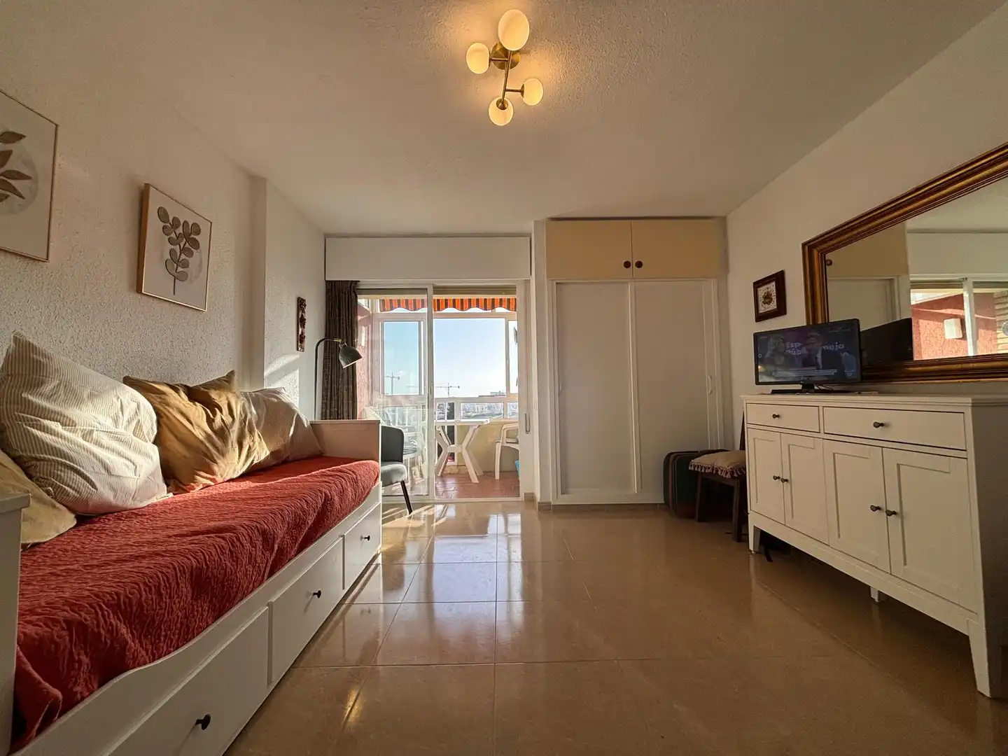 Studio avec ascenseur à louer à Avenida Gamonal, imagen 4