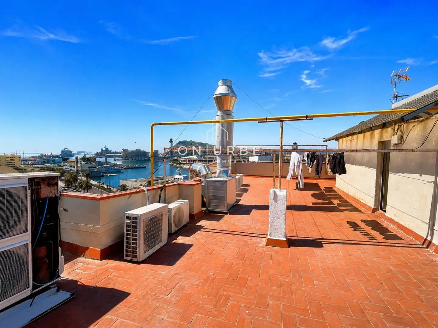 Piso con terraza en venta en Joan de Borbo Comte Barce, imagen 30