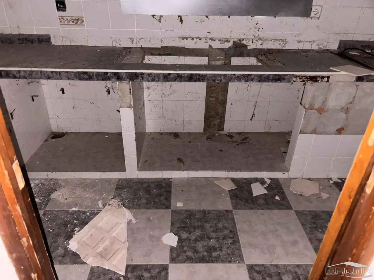 Cuina de Casa o xalet en venda en Aguilar de la Frontera amb Terrassa i Traster