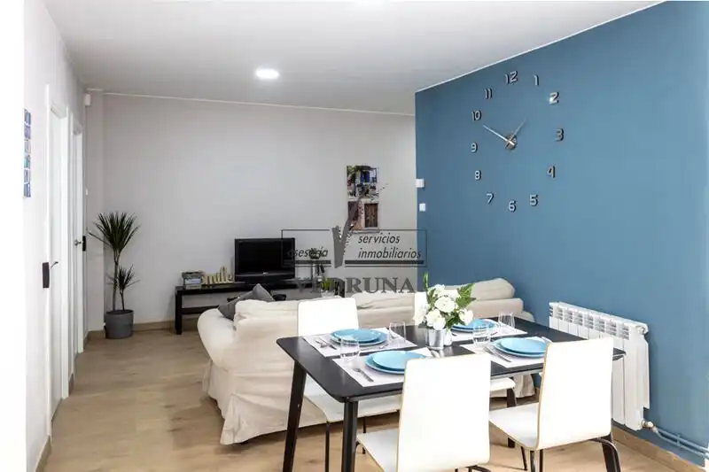 Wohnzimmer von Wohnung zur Miete in Zaragoza mit Heizung