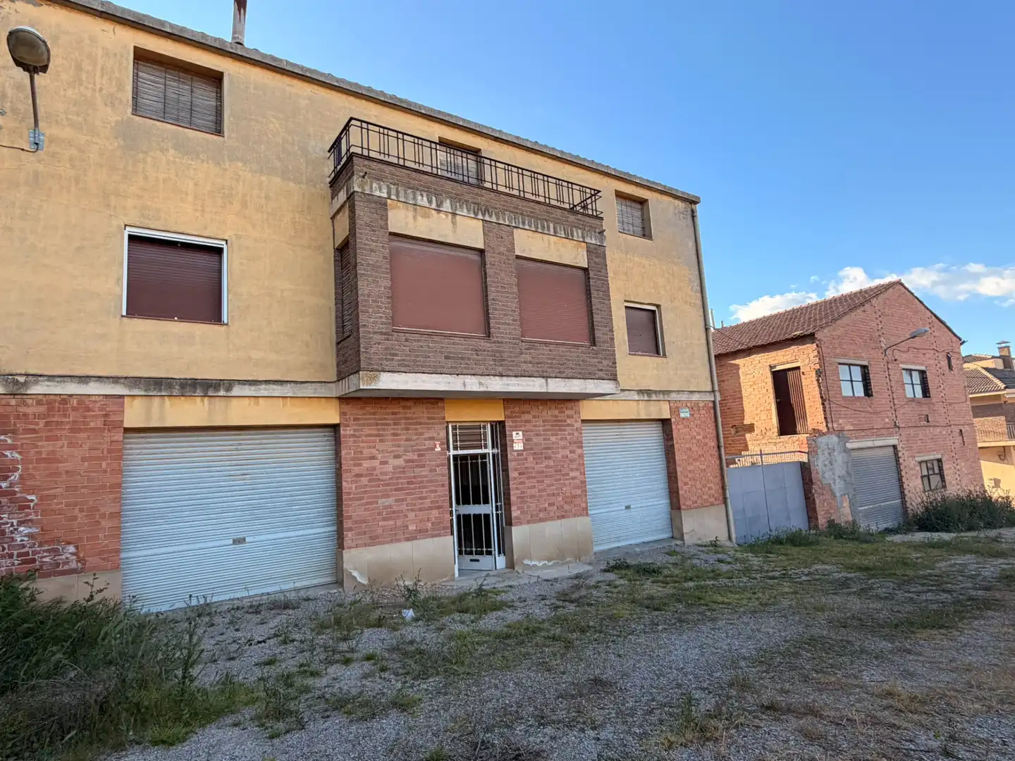 Vista exterior de Casa o chalet en venta en Arbeca con Calefacción, Jardín privado y Piscina