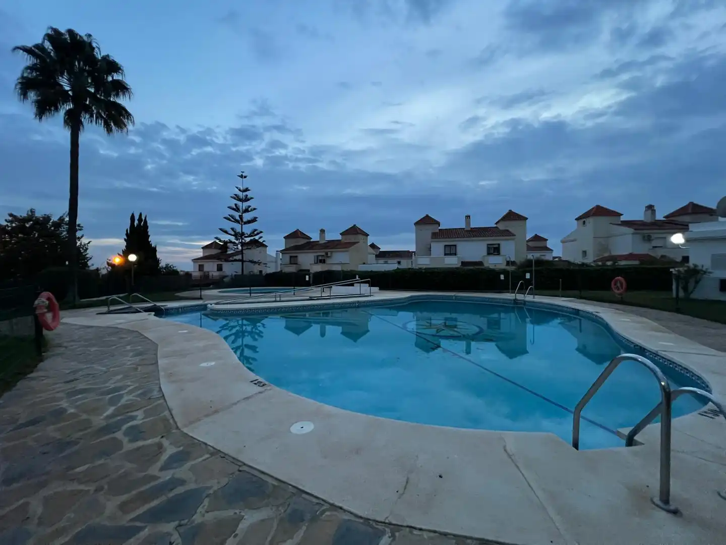 Casa a schiera con piscina in vendita a Chilches