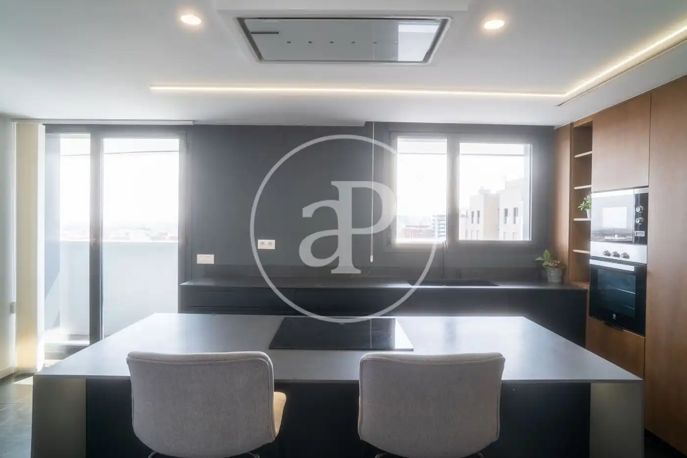 Flat for rent in Valencia  with Air Conditioner, Heating and Private garden