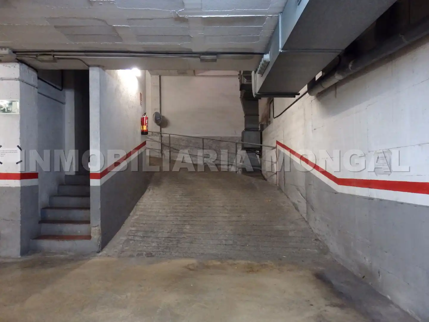 Einzelparkplatz zum Verkauf in Carrer de Girona 30, imagen 11