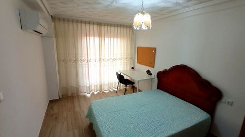 Foto 4 de Piso de alquiler en Del Doctor Peset Aleixandre, Tormos, Valencia Capital