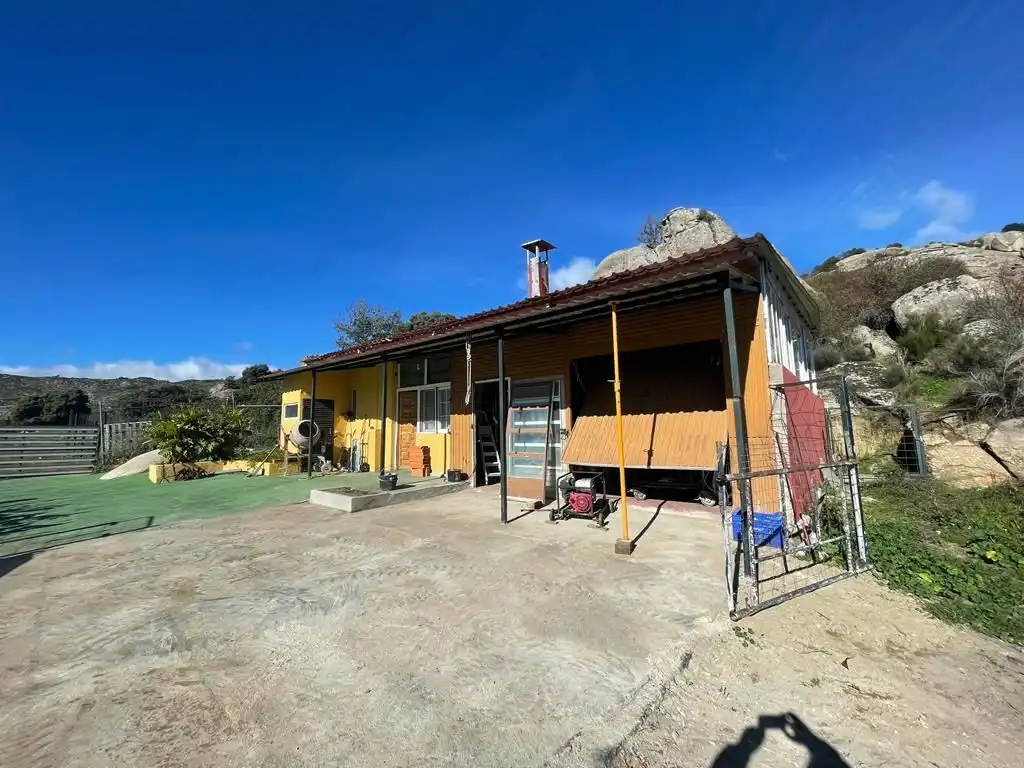 Vista exterior de Casa o chalet en venta en Robledo de Chavela