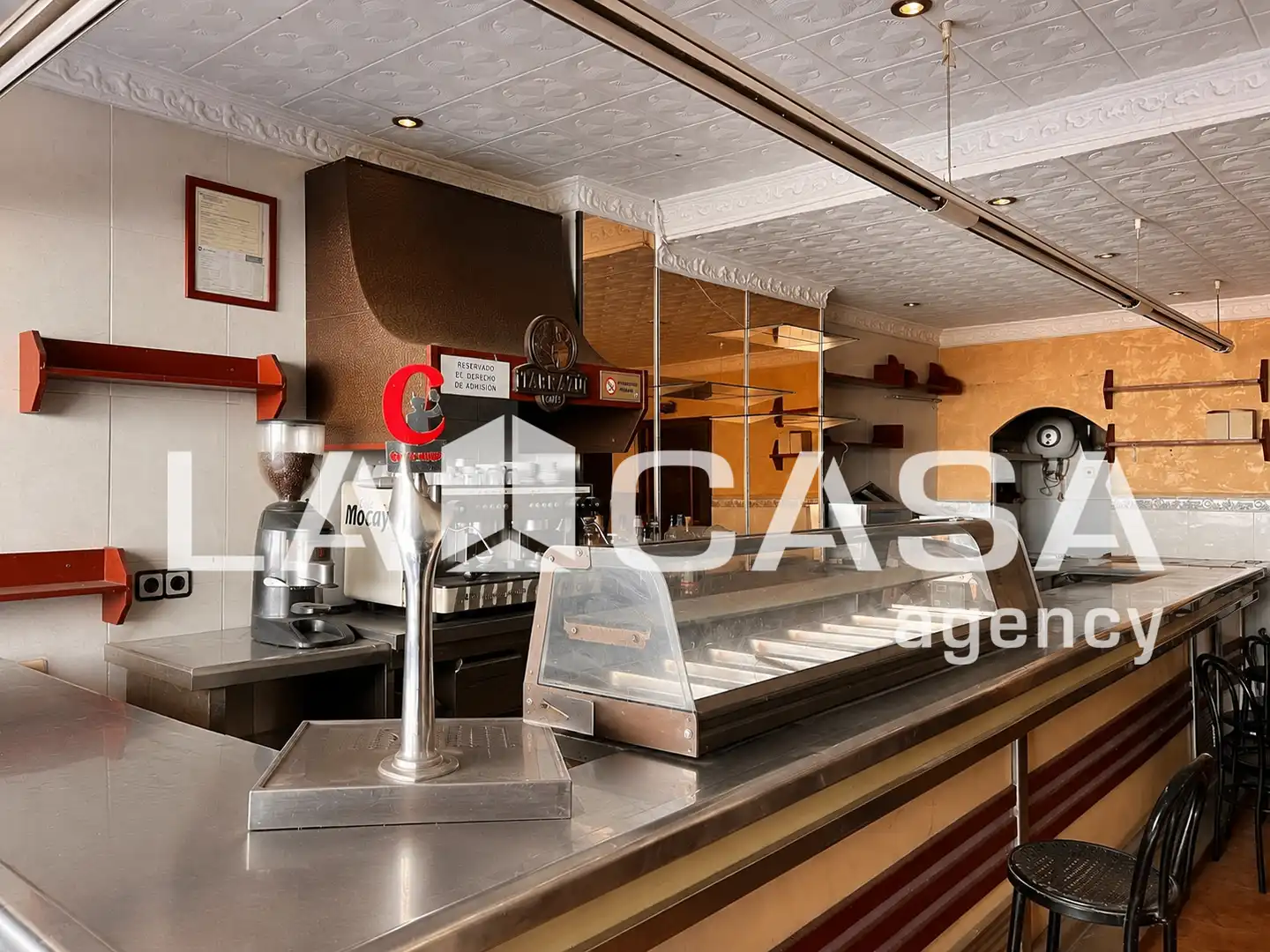 Local comercial en venda a Nou Barris, imagen 5
