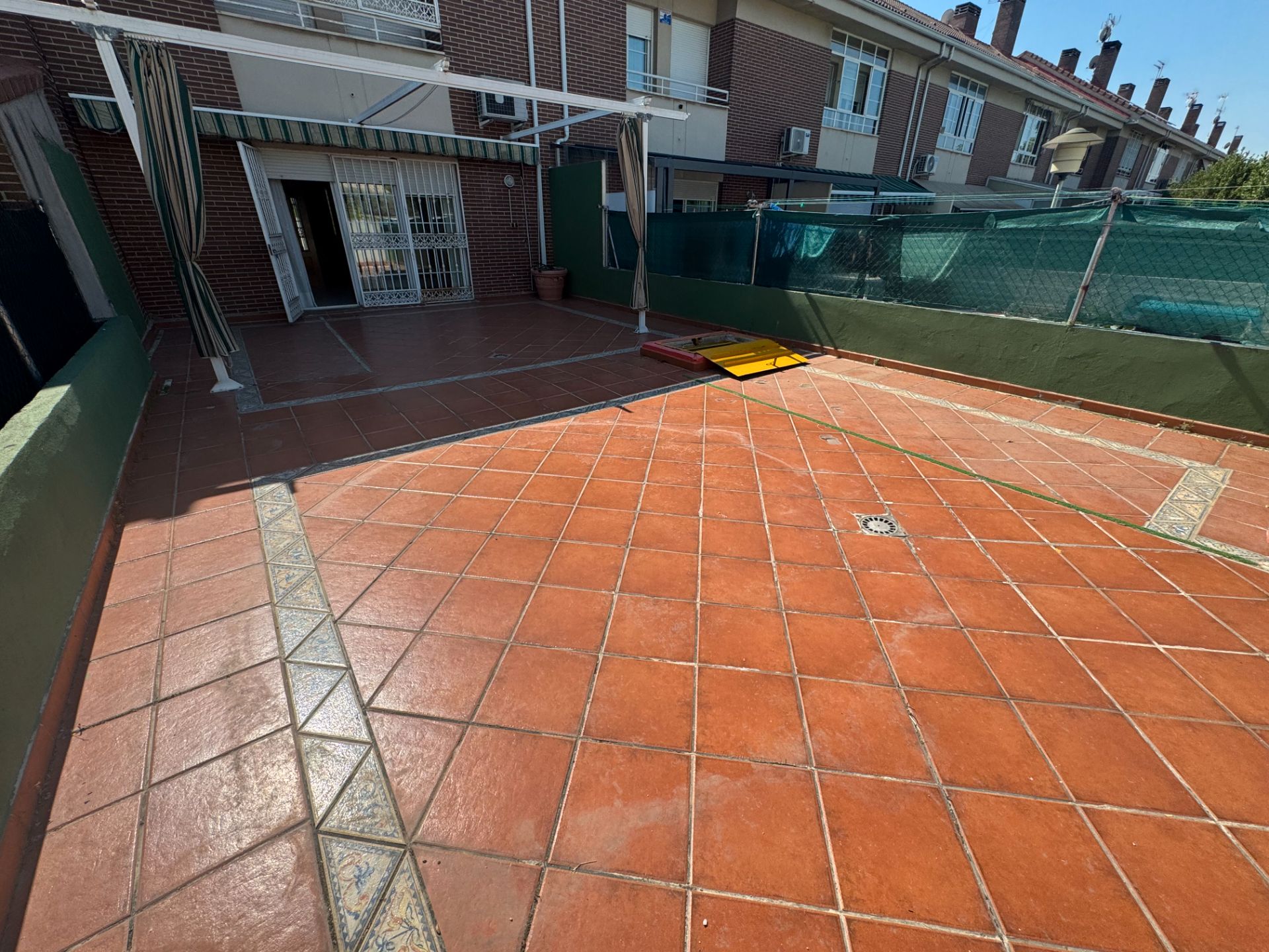 Terrace of Single-family semi-detached for sale in Parla  with Air Conditioner, Heating and Storage room