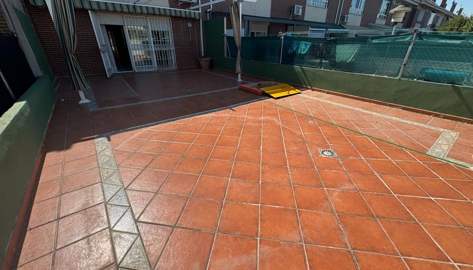 Photo 1 of Single-family semi-detached for sale in Laguna Park, Madrid