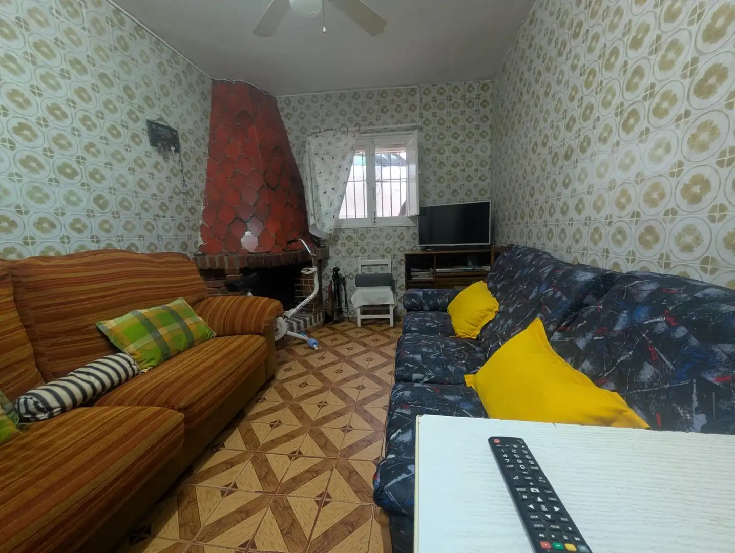Sala d'estar de Casa o xalet en venda en Sant Joan d'Alacant amb Jardí privat i Terrassa