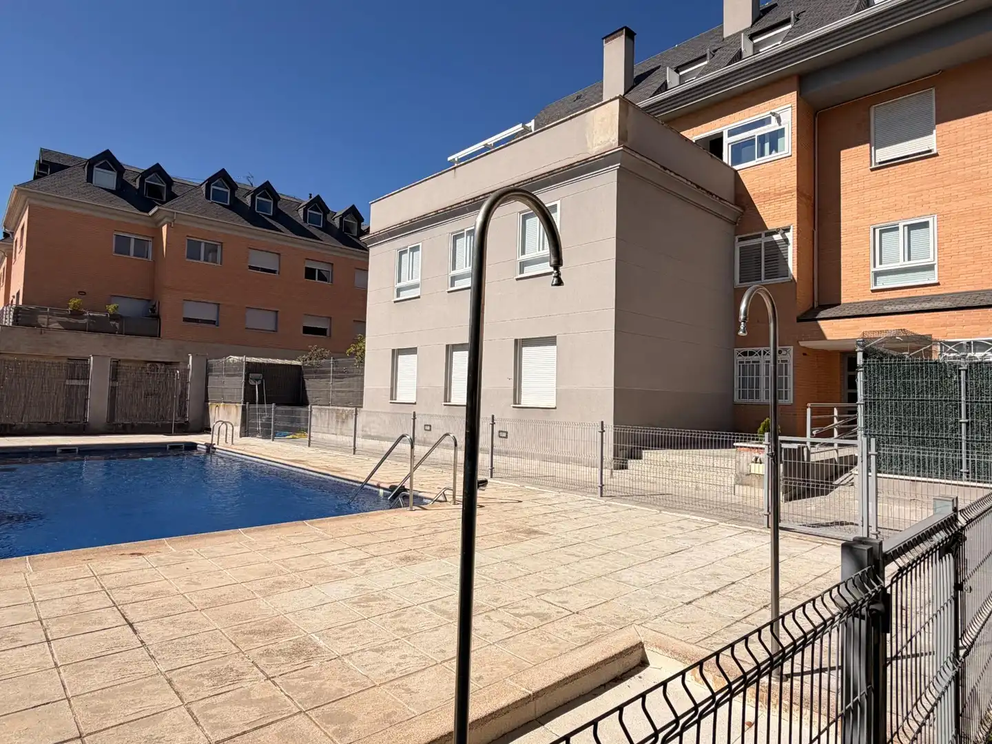 Exterior view of Flat for sale in Collado Villalba  with Heating, Private garden and Terrace