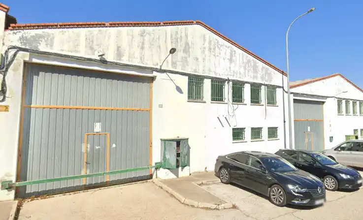 Industrial building for sale in Calle Soria 26, imagen 2