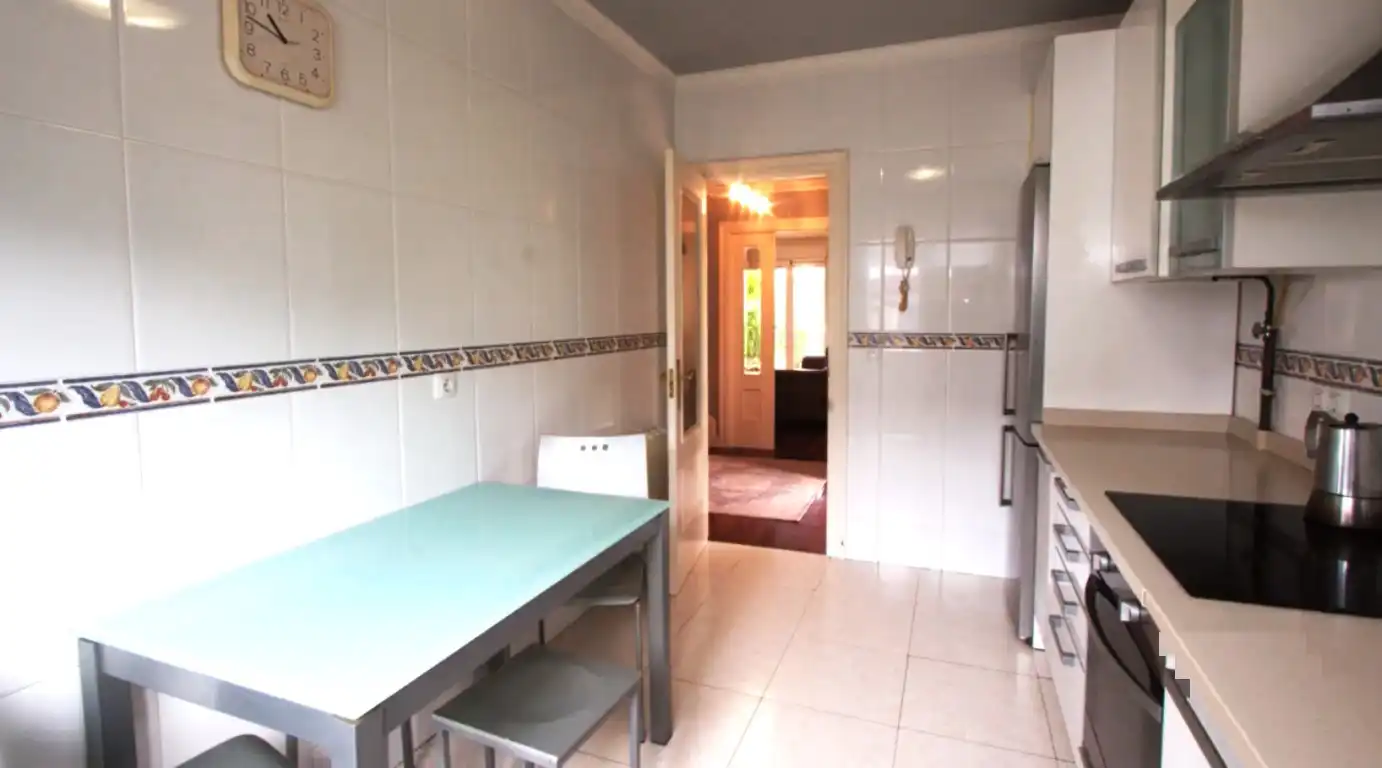 Houses for sale in Mortuero Kalea, Abanto y Ciérvana-Abanto Zierbena