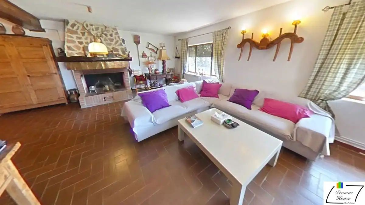 Sala de estar de Casa o chalet en venta en Muñogrande con Calefacción, Jardín privado y Trastero