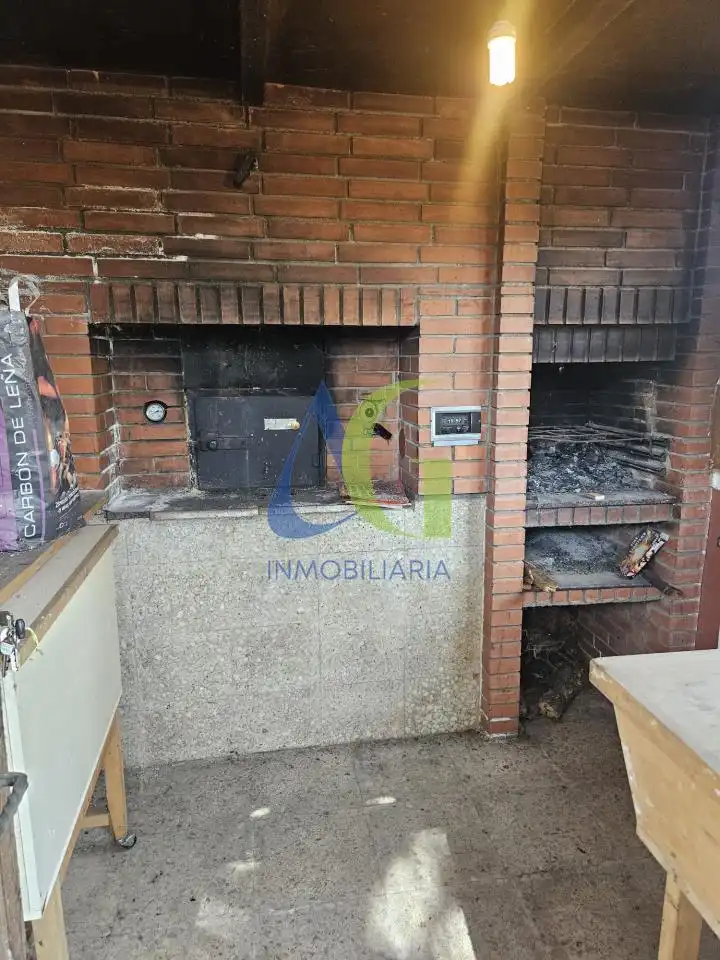 Aparcament de Pis en venda en San Andrés del Rabanedo amb Calefacció, Traster i Moblat