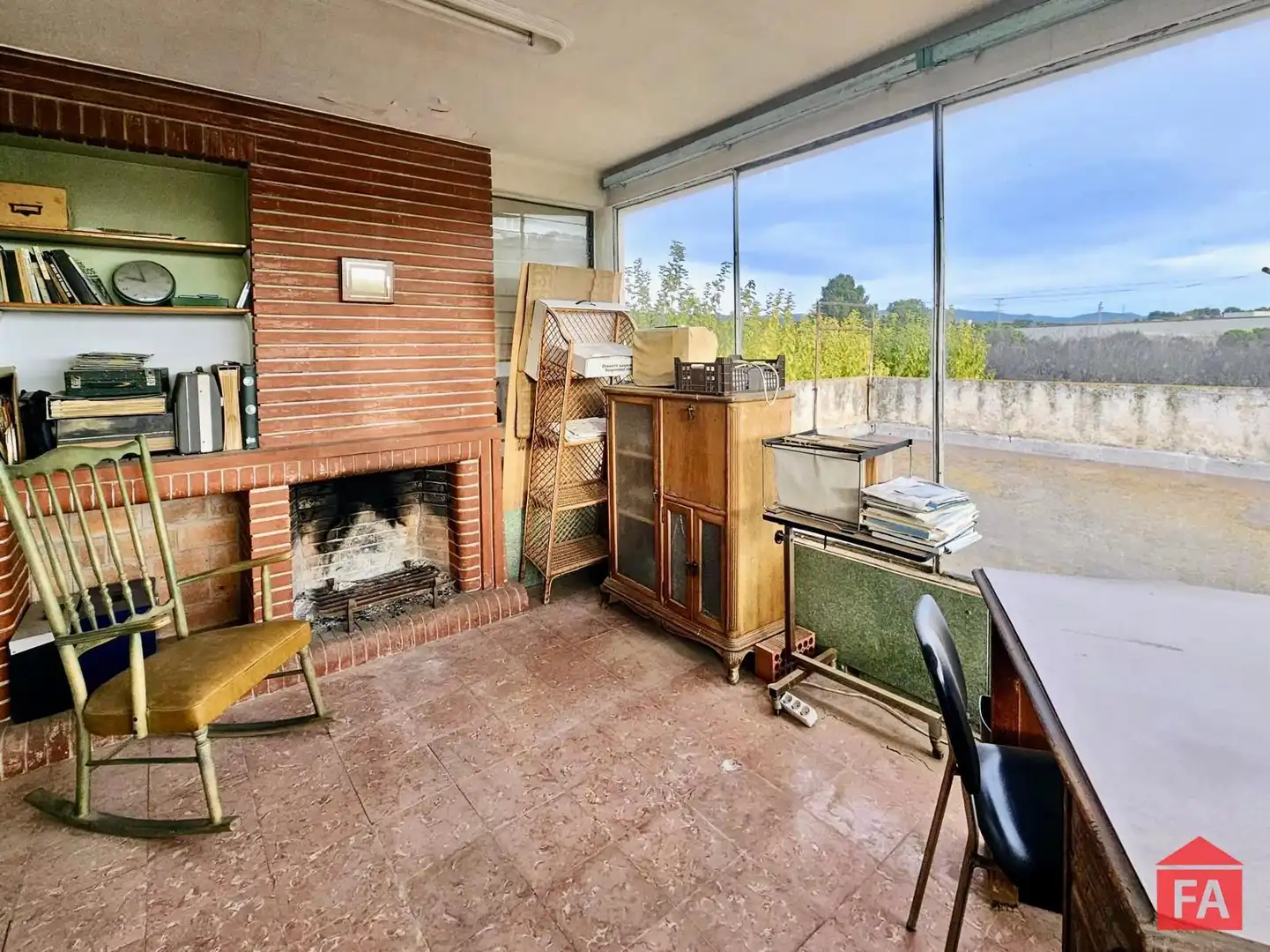 Sala de estar de Finca rústica en venta en Santa Oliva con Trastero y Piscina