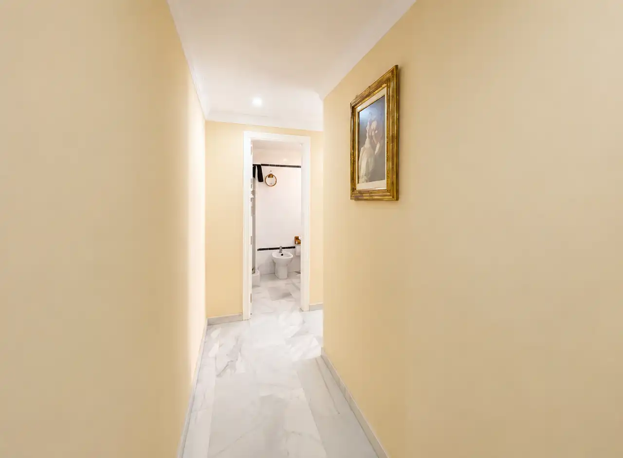 Piso en venta en Marbella con Aire acondicionado, Terraza y Amueblado