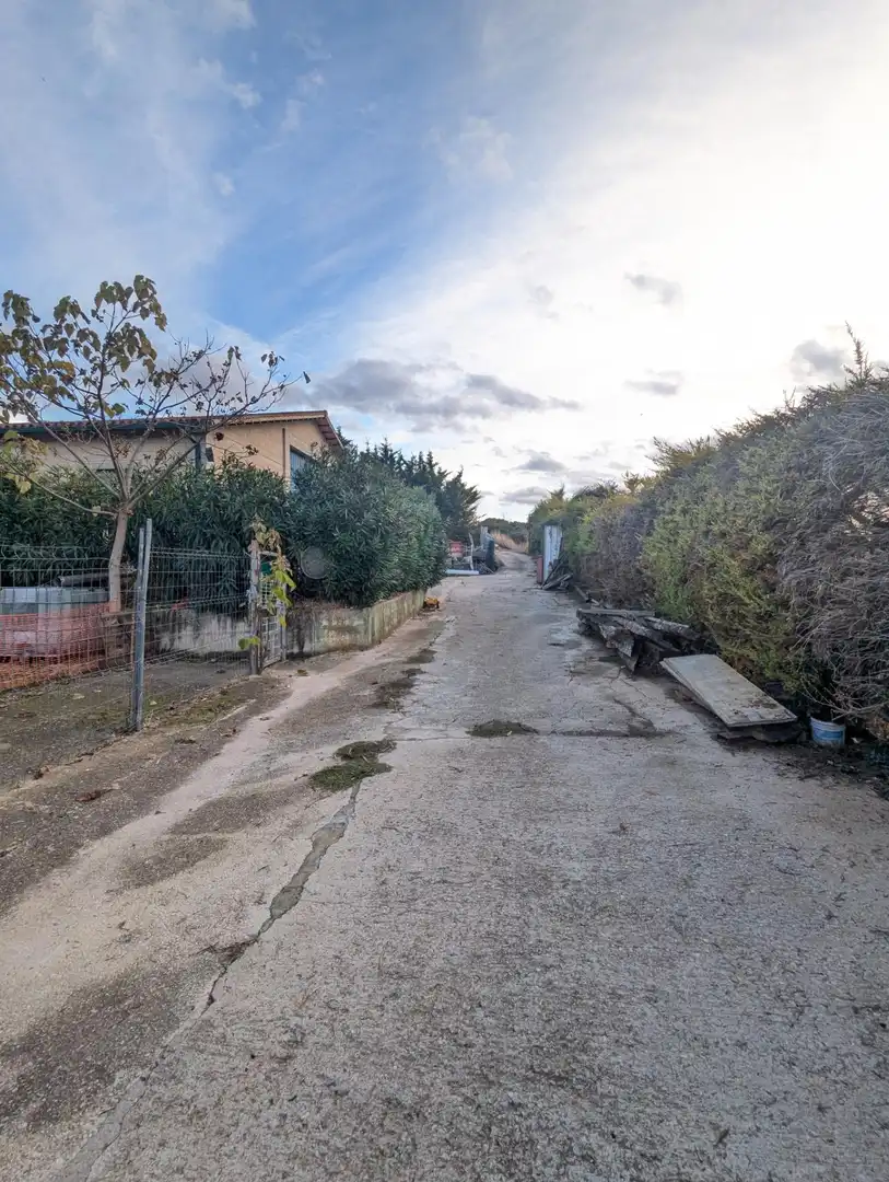 Vista exterior de Nave industrial en venta en Aberin