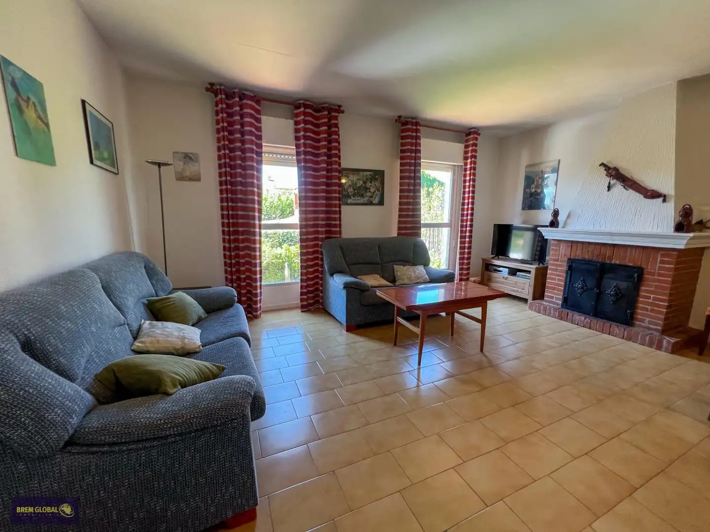 Living room of Detached homes for sale in La Cabrera  with Private garden and Community pool