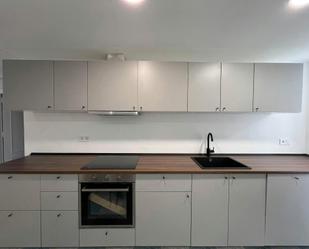 Kitchen of Flat to rent in  Valencia Capital  with Air Conditioner, Washing machine and Balcony