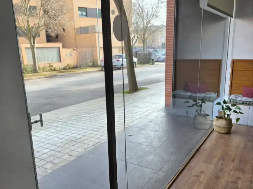 Local de alquiler en Ciudad Real con Aire acondicionado y Parquet