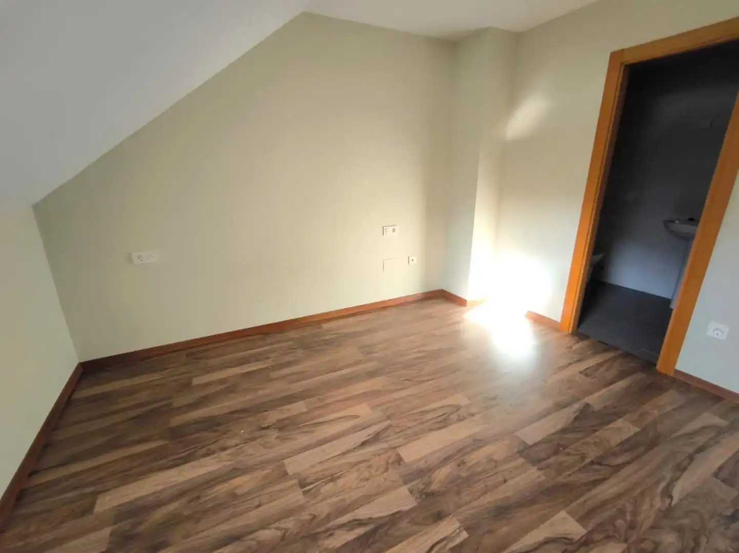Dúplex en venta en Puebla de Lillo con Calefacción y Parquet