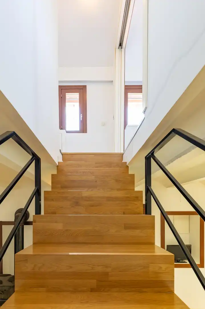Casa adosada en venta en Enguera con Calefacción, Terraza y Trastero