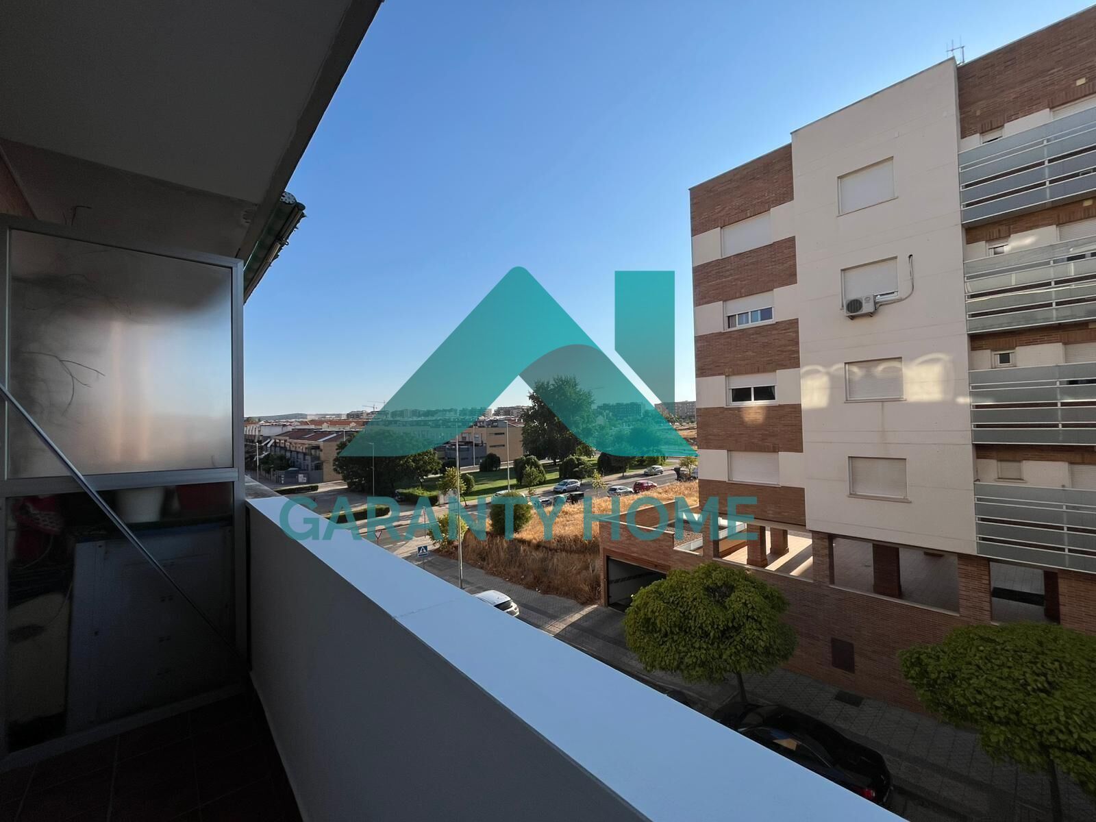 Vista exterior de Piso de alquiler en Cáceres Capital con Aire acondicionado, Calefacción y Terraza