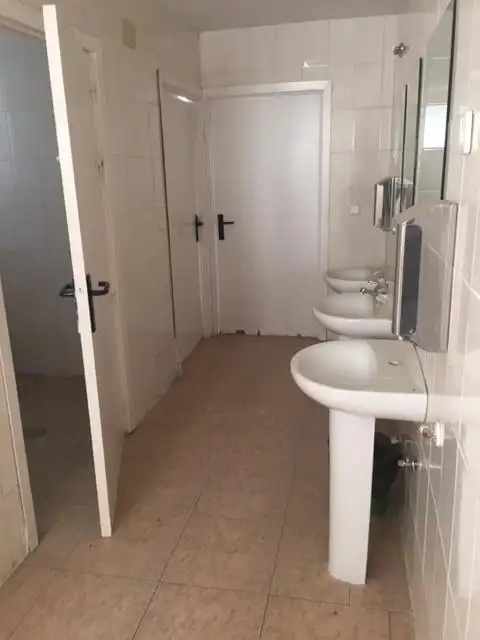 Bathroom of Buildings for sale in Aranjuez