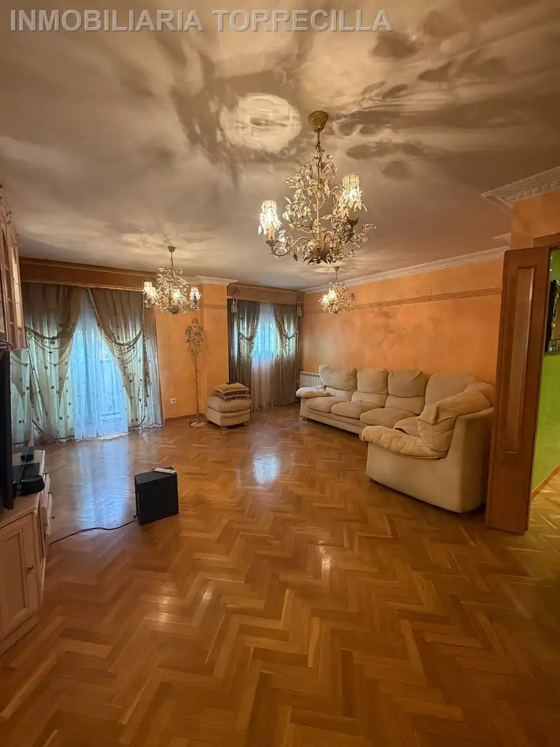 Sala de estar de Piso en venta en Pajarillos Altos