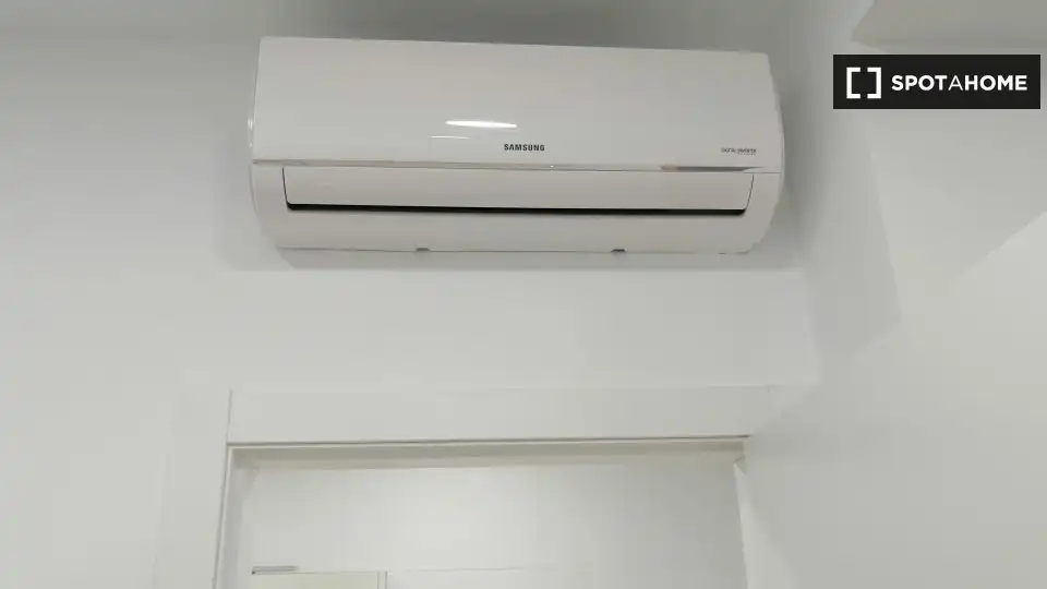 Wohnung mit Terrasse zur Miete in Quatre Carreres, imagen 11