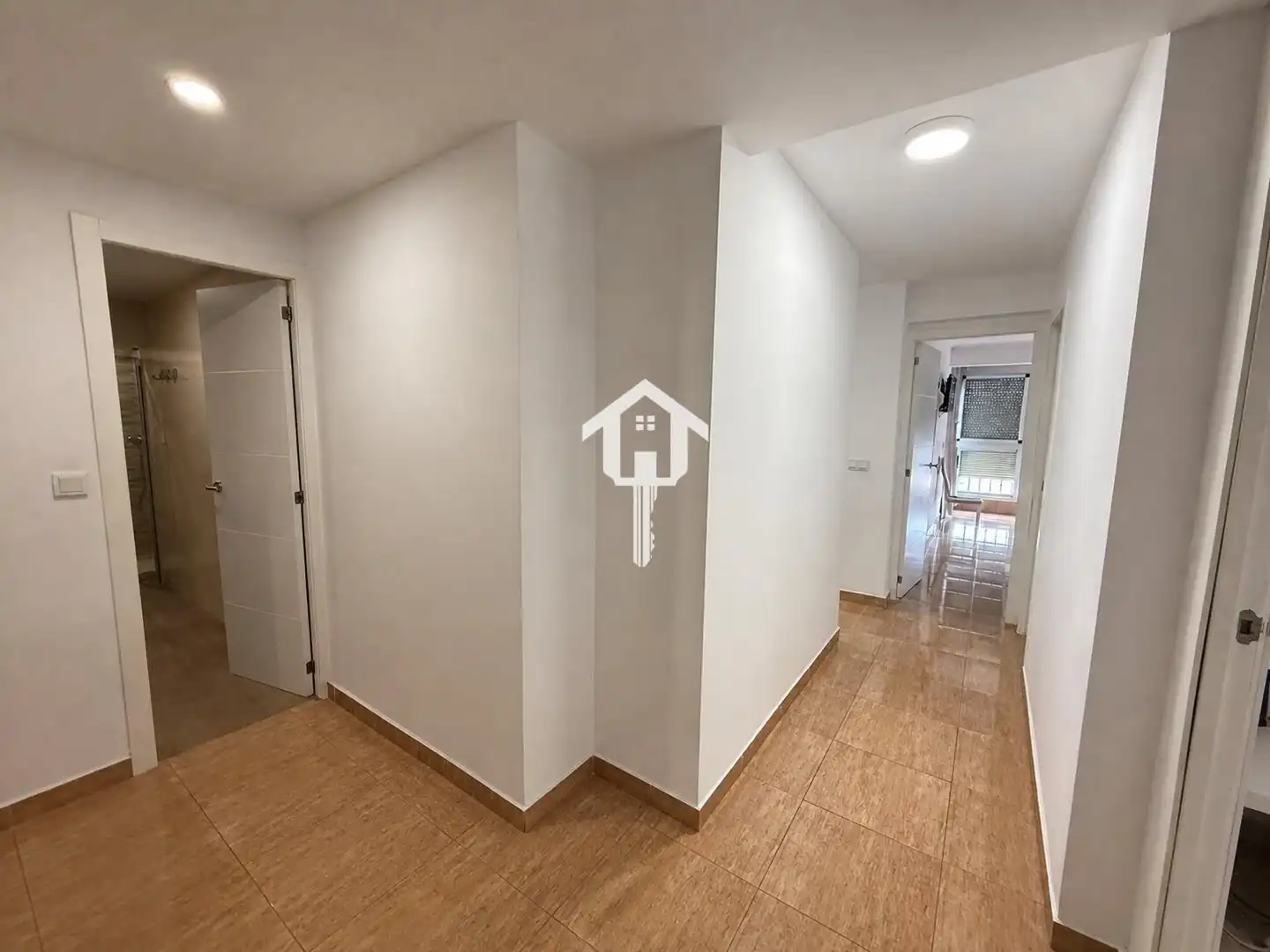 Piso con ascensor en venta en Glorieta POETA VICENTE MOJICA, imagen 3
