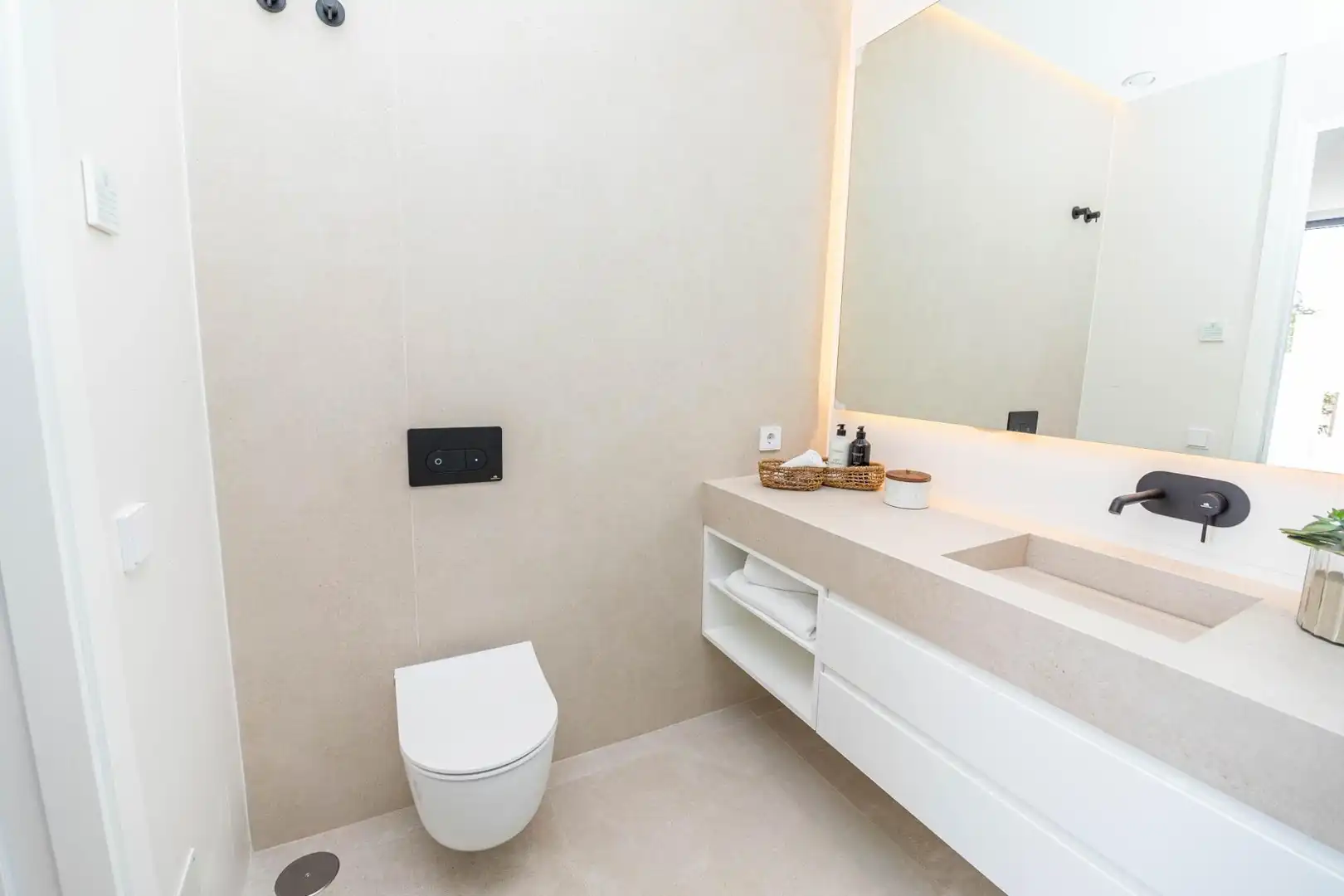 Baño de Casa o chalet en venta en Marbella con Aire acondicionado, Jardín privado y Terraza