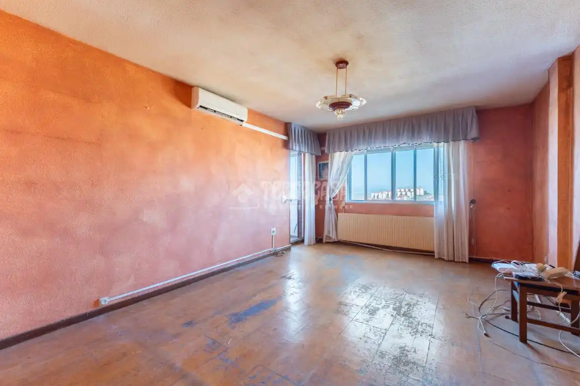 Sala d'estar de Pis en venda en Algete amb Aire condicionat, Calefacció i Terrassa