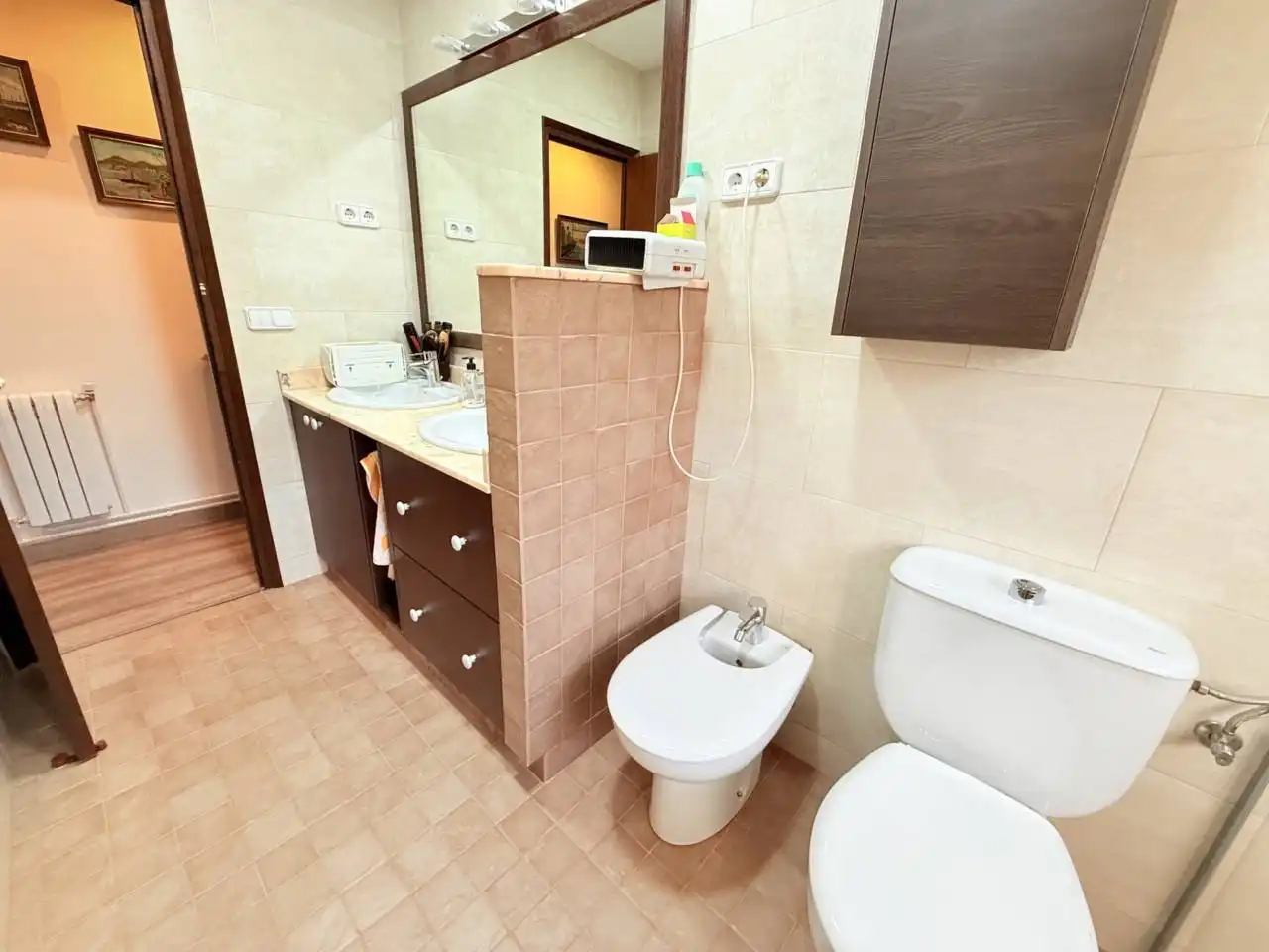 Bathroom of Houses for sale in Riells i Viabrea  with Air Conditioner, Heating and Private garden