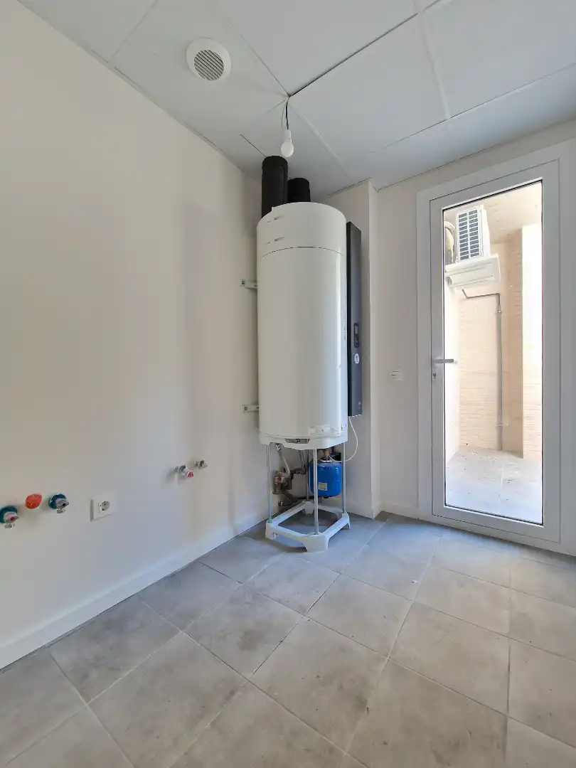 Flat for sale in Zaragoza  with Air Conditioner, Heating and Parquet flooring