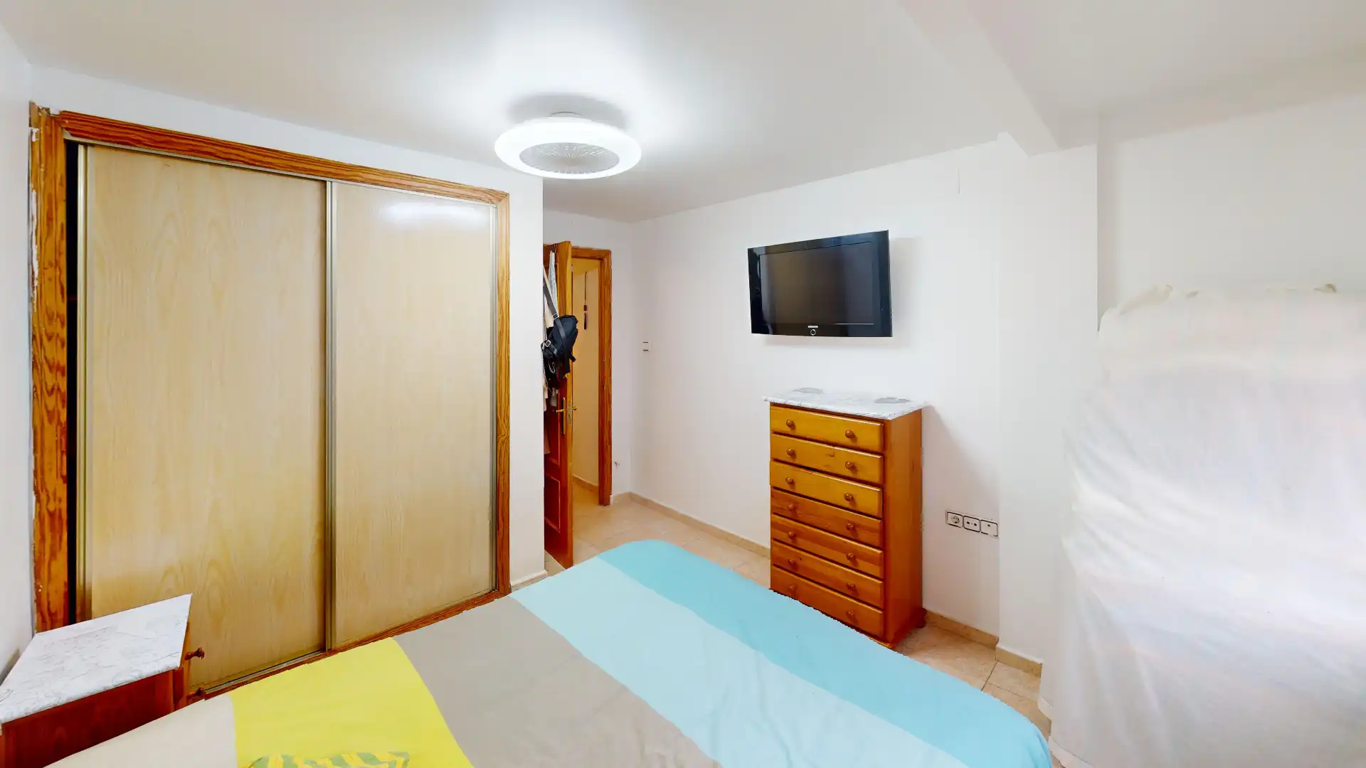 Habitación de Piso en venta en Alicante / Alacant con Amueblado, Horno y Lavadora