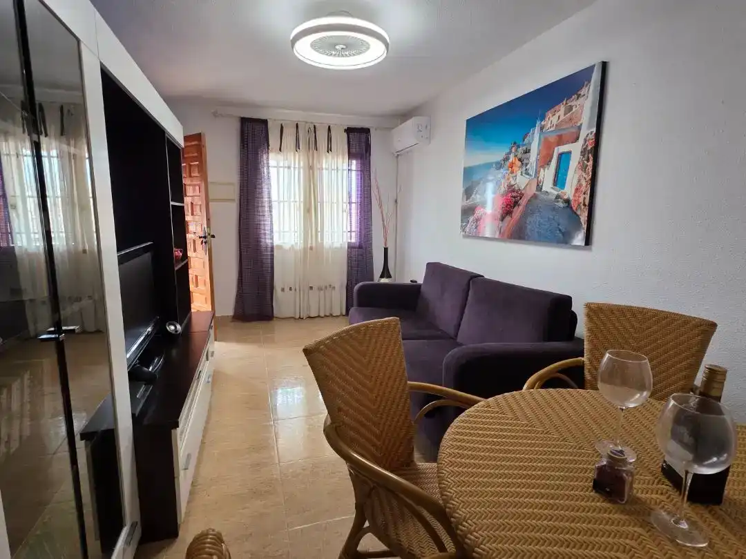 Sala d'estar de Pis en venda en San Pedro del Pinatar amb Aire condicionat