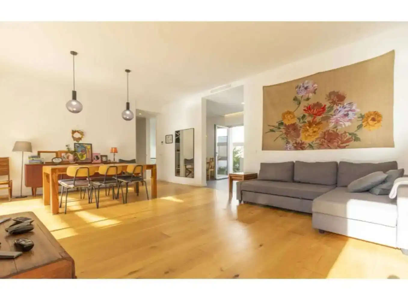 Living room of Flat for sale in Moncada  with Air Conditioner, Private garden and Parquet flooring