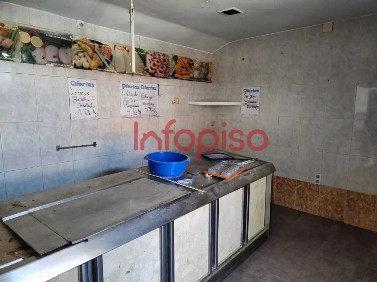 Casa en venta en Valdepeñas, imagen 2